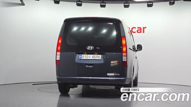 Hyundai Staria L3.5 Cargo 5-Seater Modern 2025 — фото 4