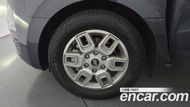Hyundai Staria L3.5 Cargo 5-Seater Modern 2025 — фото 5