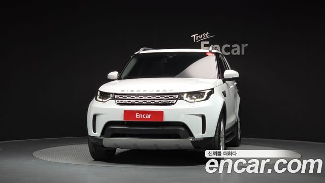 Land Rover Discovery 5 3.0 TD6 HSE 2018 — фото 3