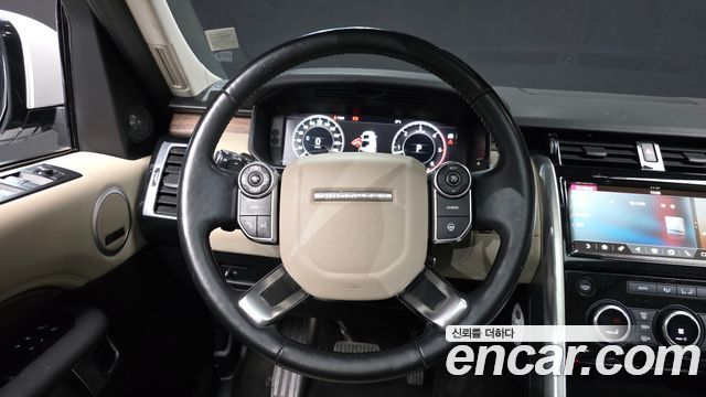 Land Rover Discovery 5 3.0 TD6 HSE 2018 — фото 13