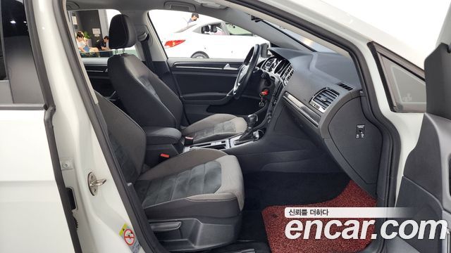 Volkswagen Golf (VII) 2.0 TDI 2015 — фото 11