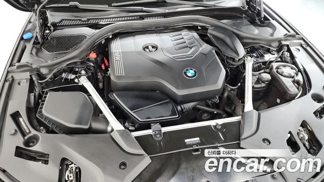 BMW 5 Series (G30) 520i M Sport 2022 — фото 6