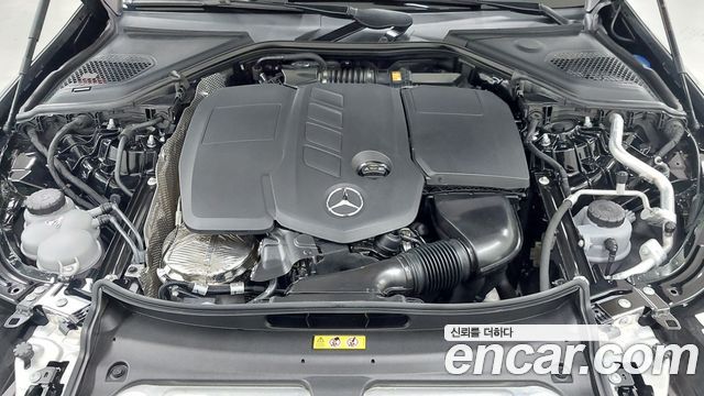 Mercedes-Benz E-Class (W214) E220d 4MATIC Exclusive 2024 — фото 6
