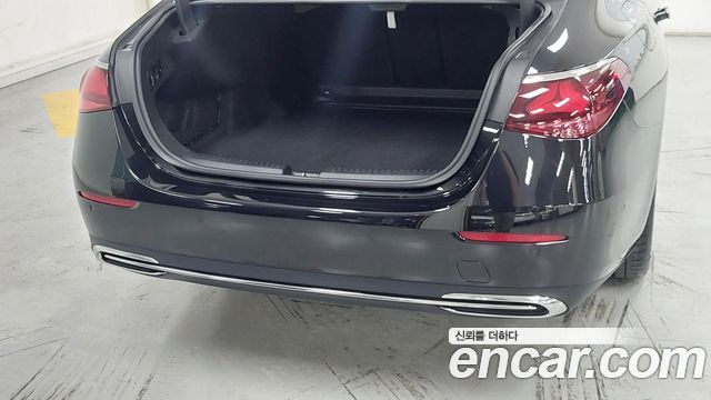 Mercedes-Benz E-Class (W214) E220d 4MATIC Exclusive 2024 — фото 15