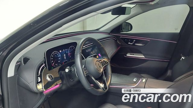 Mercedes-Benz E-Class (W214) E220d 4MATIC Exclusive 2024 — фото 18