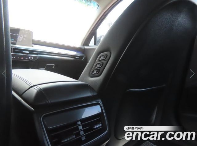 Kia K8 2.5 Gasoline 2WD Noblesse 2025 — фото 8