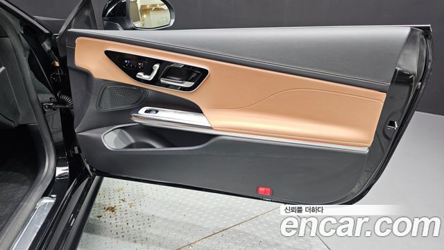 Mercedes-Benz CLE-Class (C236) CLE200 Coupe 2024 — фото 24