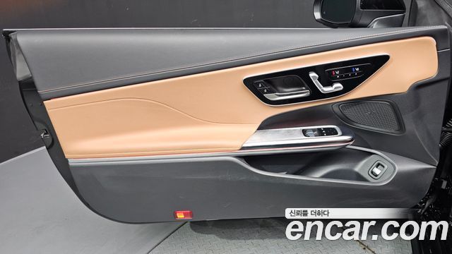 Mercedes-Benz CLE-Class (C236) CLE200 Coupe 2024 — фото 25