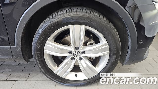 Volkswagen Tiguan (II) 2.0 TDI 4Motion Prestige 2020 — фото 21