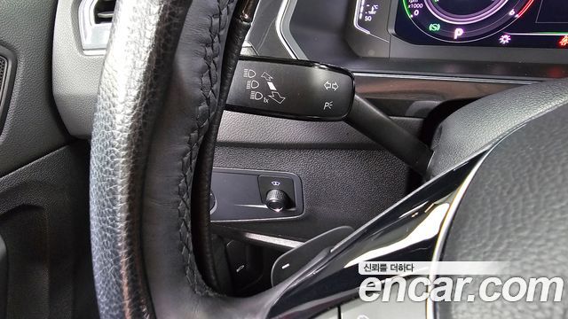 Volkswagen Tiguan (II) 2.0 TDI 4Motion Prestige 2020 — фото 30