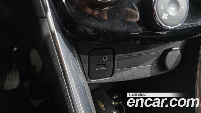 Chevrolet Trax 1.6 Diesel Premier 2019 — фото 13