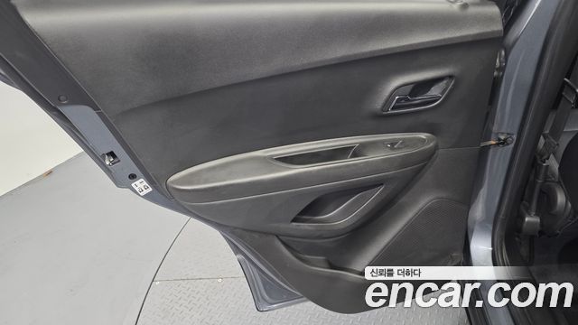 Chevrolet Trax 1.6 Diesel Premier 2019 — фото 25