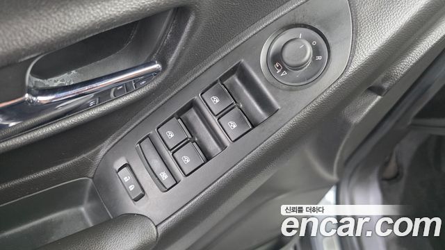 Chevrolet Trax 1.6 Diesel Premier 2019 — фото 33