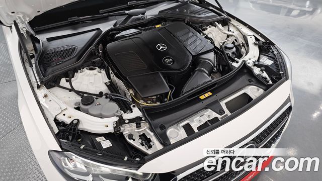 Mercedes-Benz E-Class (W214) E200 Avantgarde 2024 — фото 6