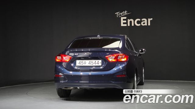 Chevrolet Cruze 1.4 Turbo LT Deluxe 2017 — фото 4