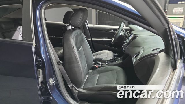 Chevrolet Cruze 1.4 Turbo LT Deluxe 2017 — фото 11