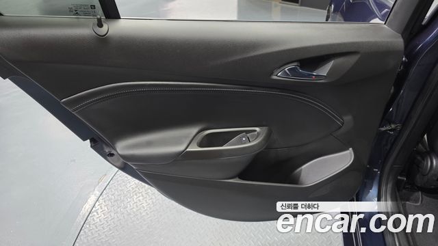Chevrolet Cruze 1.4 Turbo LT Deluxe 2017 — фото 25