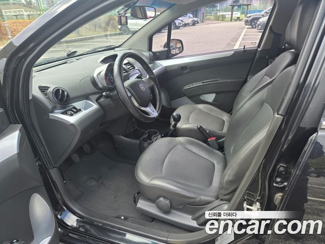 Chevrolet Spark LPG LT Standard 2014 — фото 10