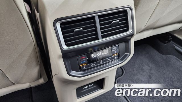 Volkswagen Atlas 2.0 TSI R-LINE 6-Seater 2026 — фото 31