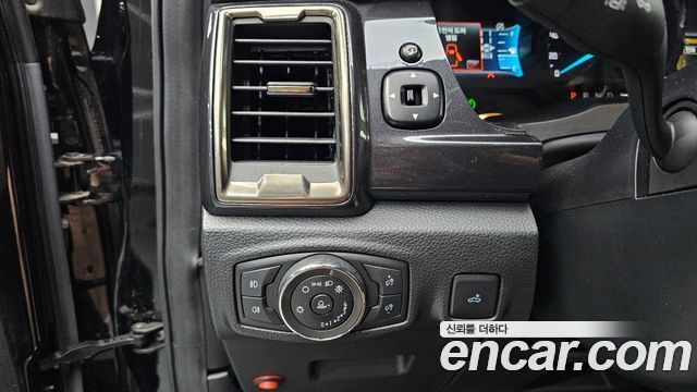 Ford Ranger (III) 2.0 Wildtrack 2022 — фото 20