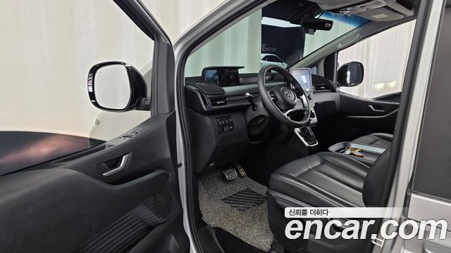 Hyundai Staria Cargo 5-Seater Modern 2023 — фото 10