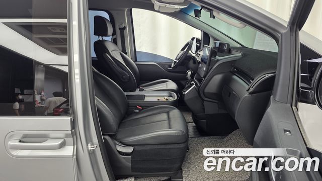 Hyundai Staria Cargo 5-Seater Modern 2023 — фото 11