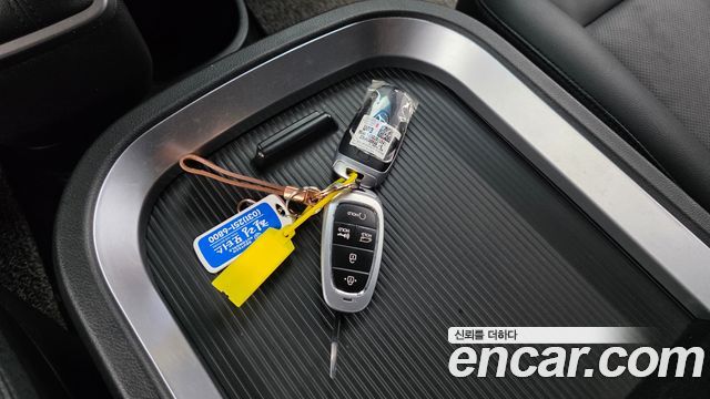 Hyundai Staria Cargo 5-Seater Modern 2023 — фото 30