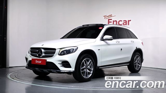 Mercedes-Benz GLC-Class (X253) GLC350e 4MATIC AMG Line