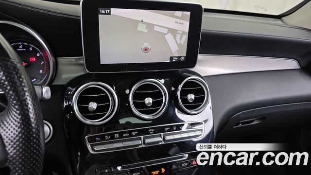 Mercedes-Benz GLC-Class (X253) GLC350e 4MATIC AMG Line 2019 — фото 13