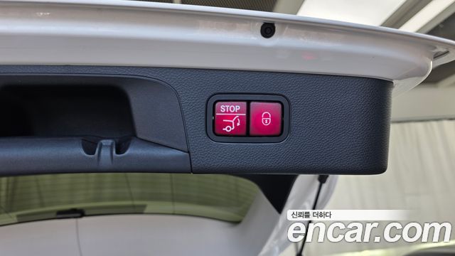 Mercedes-Benz GLC-Class (X253) GLC350e 4MATIC AMG Line 2019 — фото 33