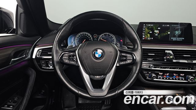 BMW 5 Series (G30) 530i M Sport Package Plus 2017 — фото 12