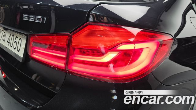 BMW 5 Series (G30) 530i M Sport Package Plus 2017 — фото 23