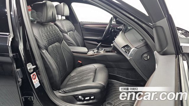 BMW 5 Series (G30) 530i M Sport Package Plus 2017 — фото 26