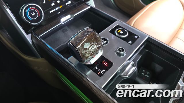 Land Rover Range Rover (V) P530 Autobiography Long Wheel Base 2023 — фото 9