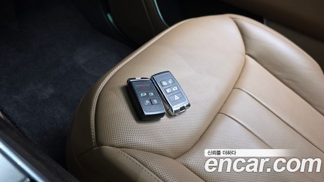 Land Rover Range Rover (V) P530 Autobiography Long Wheel Base 2023 — фото 32