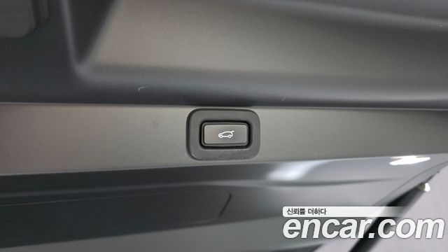 Land Rover Range Rover (V) P530 Autobiography Long Wheel Base 2023 — фото 36