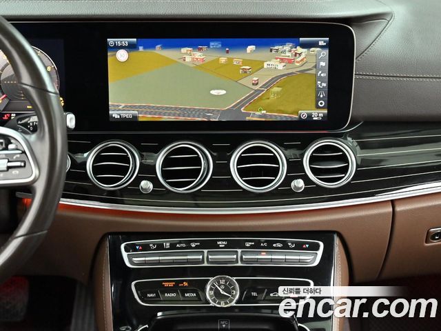 Mercedes-Benz E-Class (W213) E450 4MATIC Exclusive 2019 — фото 18