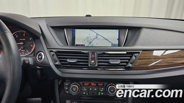 BMW X1 (E84) xDrive 18d 2014 — фото 14