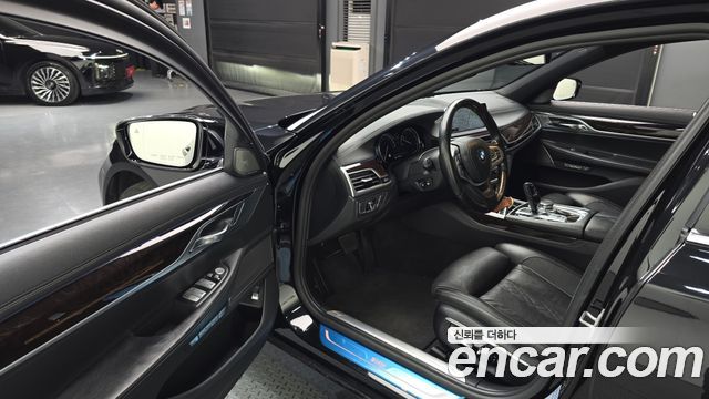 BMW 7 Series (G11) 730Ld xDrive 2016 — фото 10