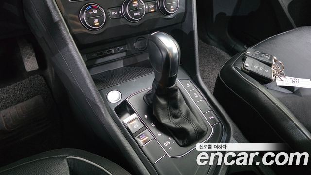 Volkswagen Tiguan (II) 2.0 TDI Premium 2020 — фото 9