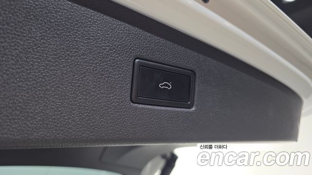 Volkswagen Tiguan (II) 2.0 TDI Premium 2020 — фото 21