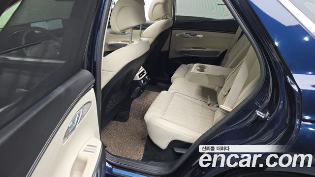 Genesis GV70 2.5T Gasoline AWD 2023 — фото 16