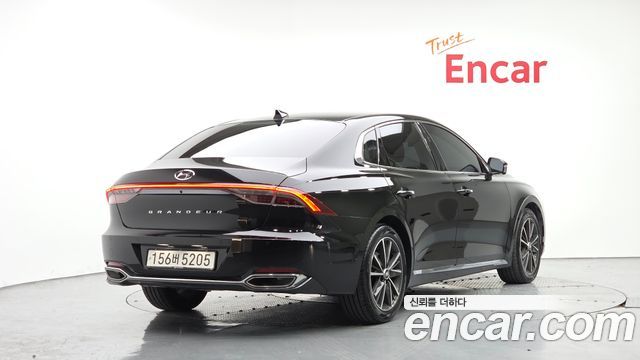 Hyundai Grandeur (IG) 2.5 Exclusice 2022 — фото 2