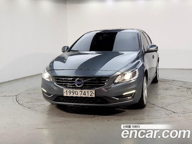 Volvo S60 D4 2nd 2018 — фото 2