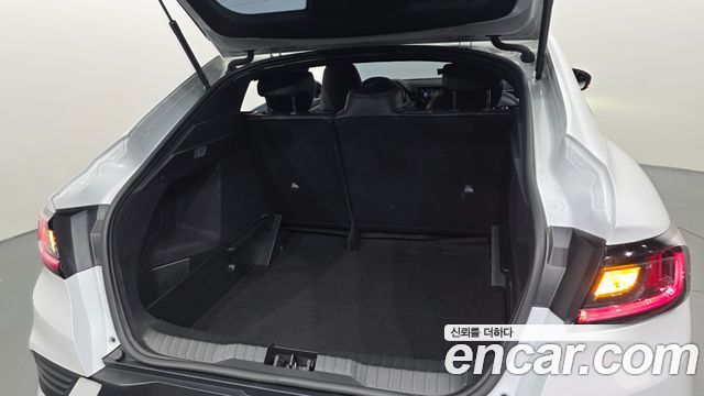 Renault Korea Arkana 1.6 GTe Techno 2025 — фото 23