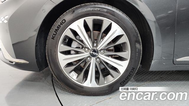 Kia K8 Hybrid Signature Special 2023 — фото 5