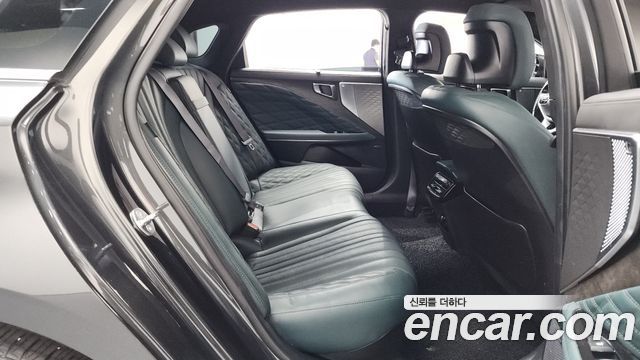 Kia K8 Hybrid Signature Special 2023 — фото 11