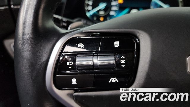 Kia K8 Hybrid Signature Special 2023 — фото 17