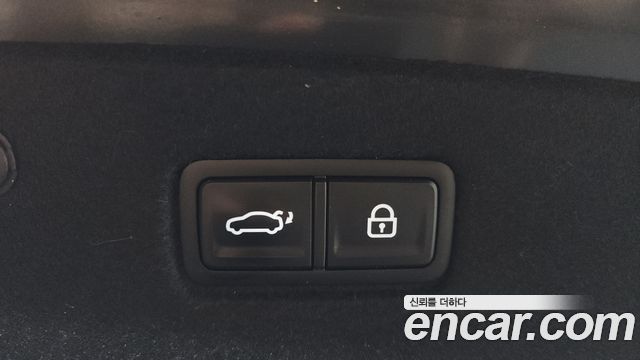 Kia K8 Hybrid Signature Special 2023 — фото 18