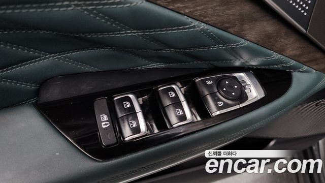 Kia K8 Hybrid Signature Special 2023 — фото 28